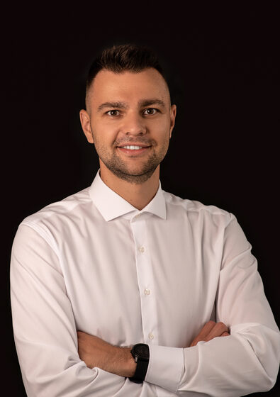 Вадим - Основатель